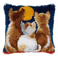 Les Chats & la Lune, kit coussin point nou  Vervaco