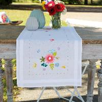 Fleurs de Printemps & Papillons, chemin de table  broder Vervaco