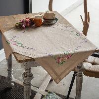 Fleurs de Printemps, kit nappe  broder Vervaco Verachtert