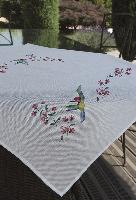 Oiseaux & Fleurs Roses, surnappe " Brodlia " kit broderie point de croix