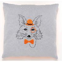 Renard aux lunettes oranges, kit coussin  broder