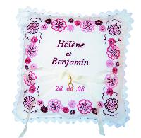 Fleurs roses, kit coussin de mariage  broder Princesse